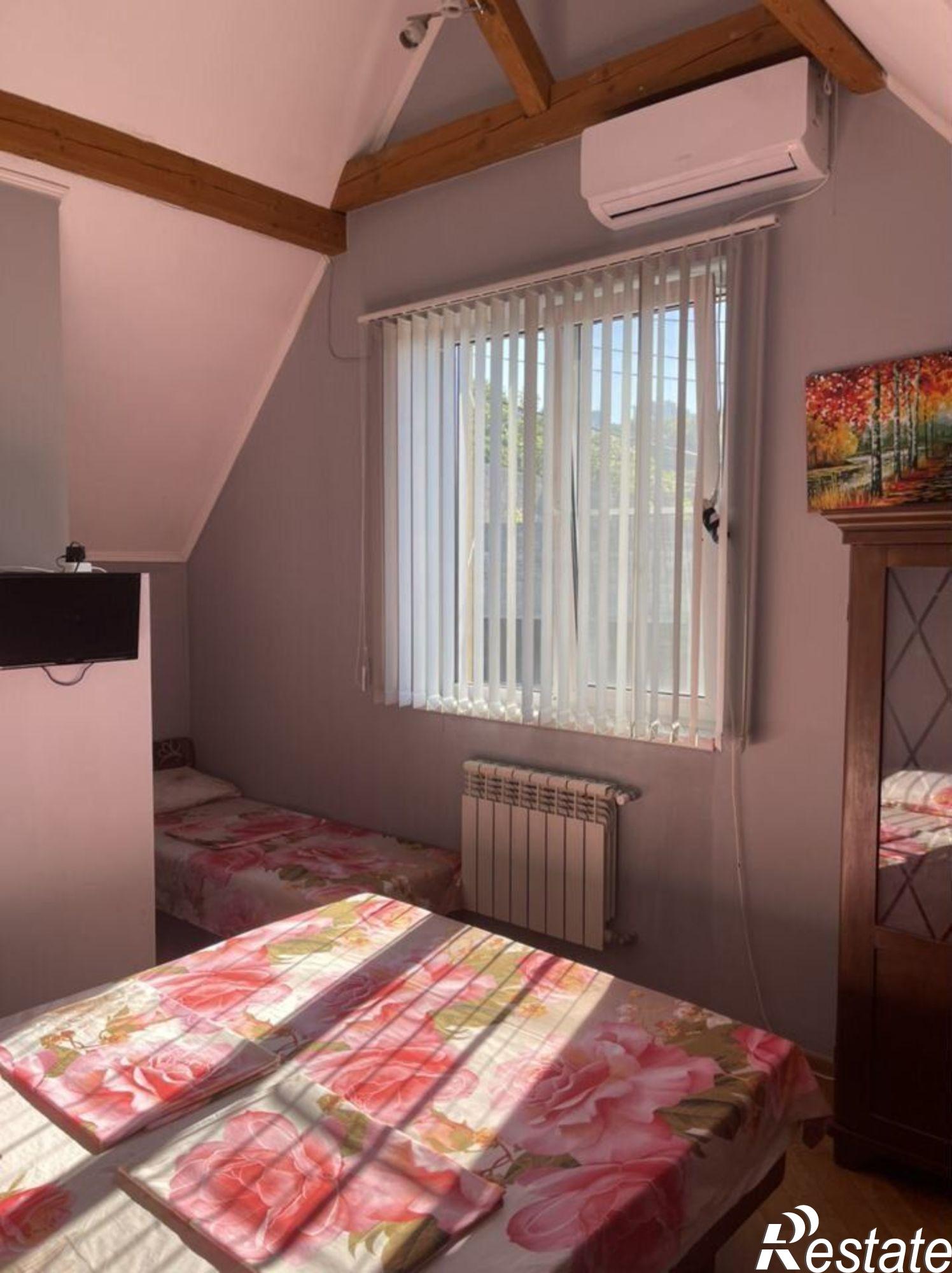 Сдать дачу, дом, коттедж за 10 000 рублей на улица Вице-адмирала Щедрина, 11