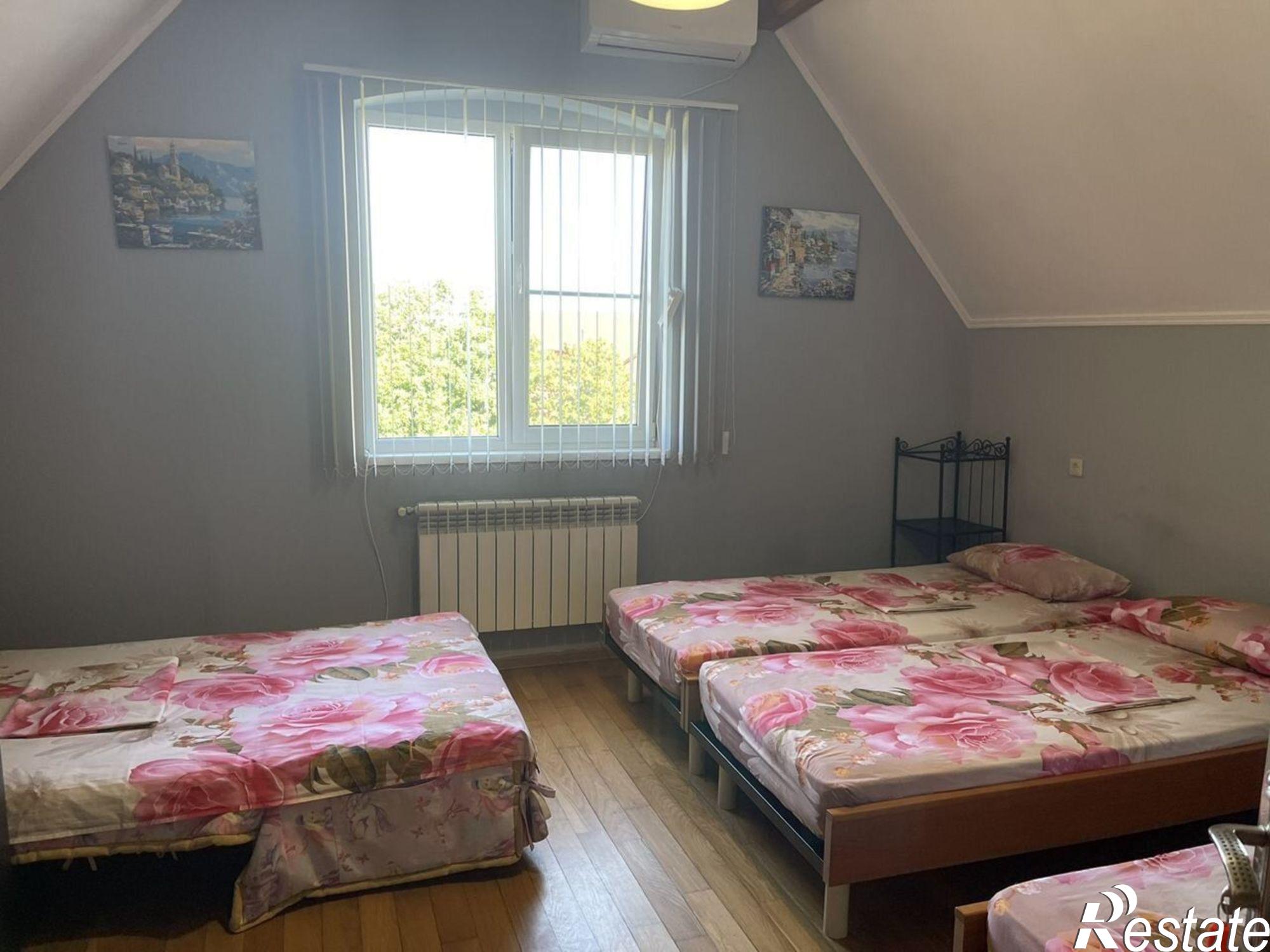 Сдать дачу, дом, коттедж за 10 000 рублей на улица Вице-адмирала Щедрина, 11