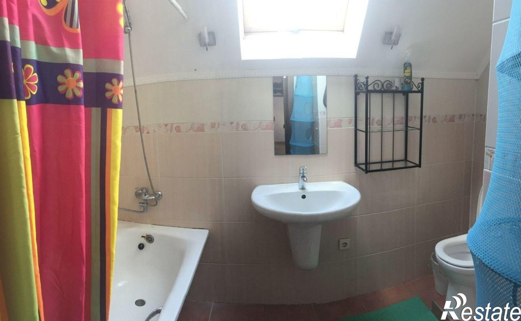 Сдать дачу, дом, коттедж за 10 000 рублей на улица Вице-адмирала Щедрина, 11