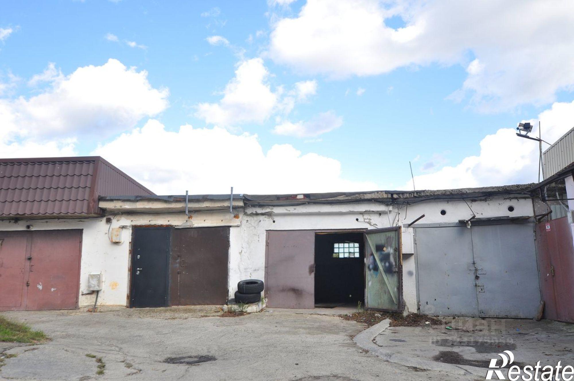 Купить гараж, место в паркинге за 2 400 010 рублей на Кадошская улица, 7