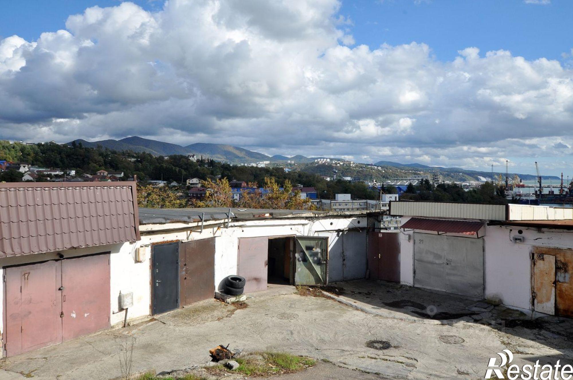 Купить гараж, место в паркинге за 2 400 010 рублей на Кадошская улица, 7