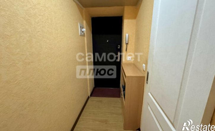 2-комн квартира улица Клары Цеткин, 1,  д. 1