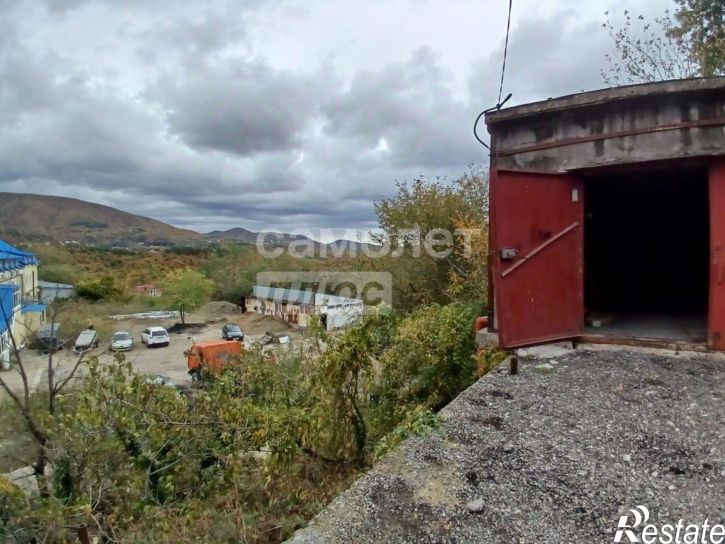 Гараж/парковка Лазурная улица, 25Б,  д. 25Б