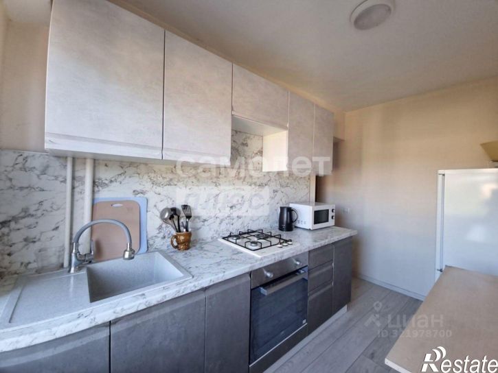 3-комн квартира улица Карла Маркса, 1,  д. 1