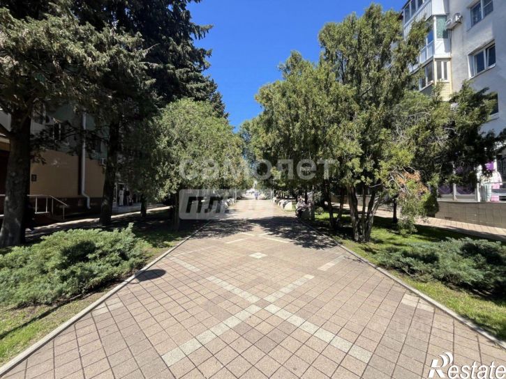 2-комн квартира улица Маршала Жукова, 25,  д. 25