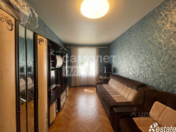 3-комн квартира улица Маршала Жукова, 12/8,  д. 12/8