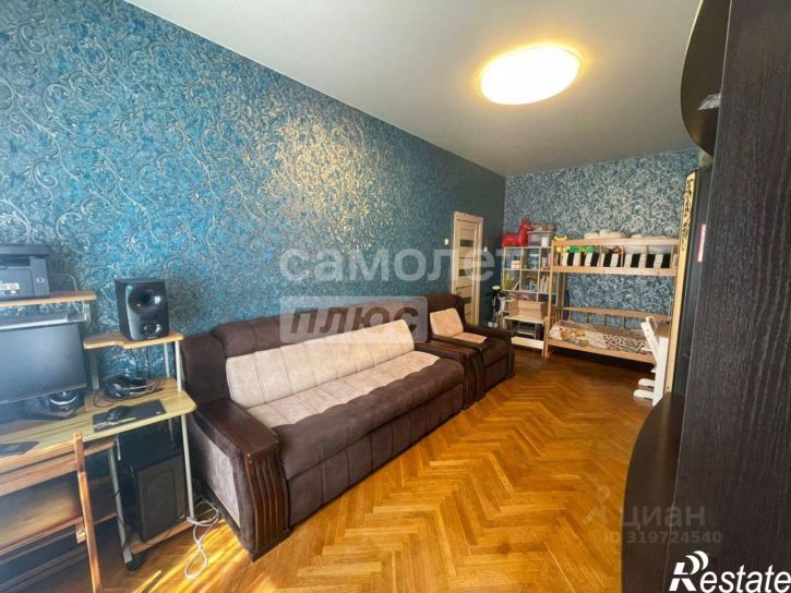 3-комн квартира улица Маршала Жукова, 12/8,  д. 12/8