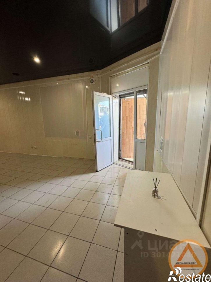 Отдельное здание улица Гагарина, 15,  д. 15