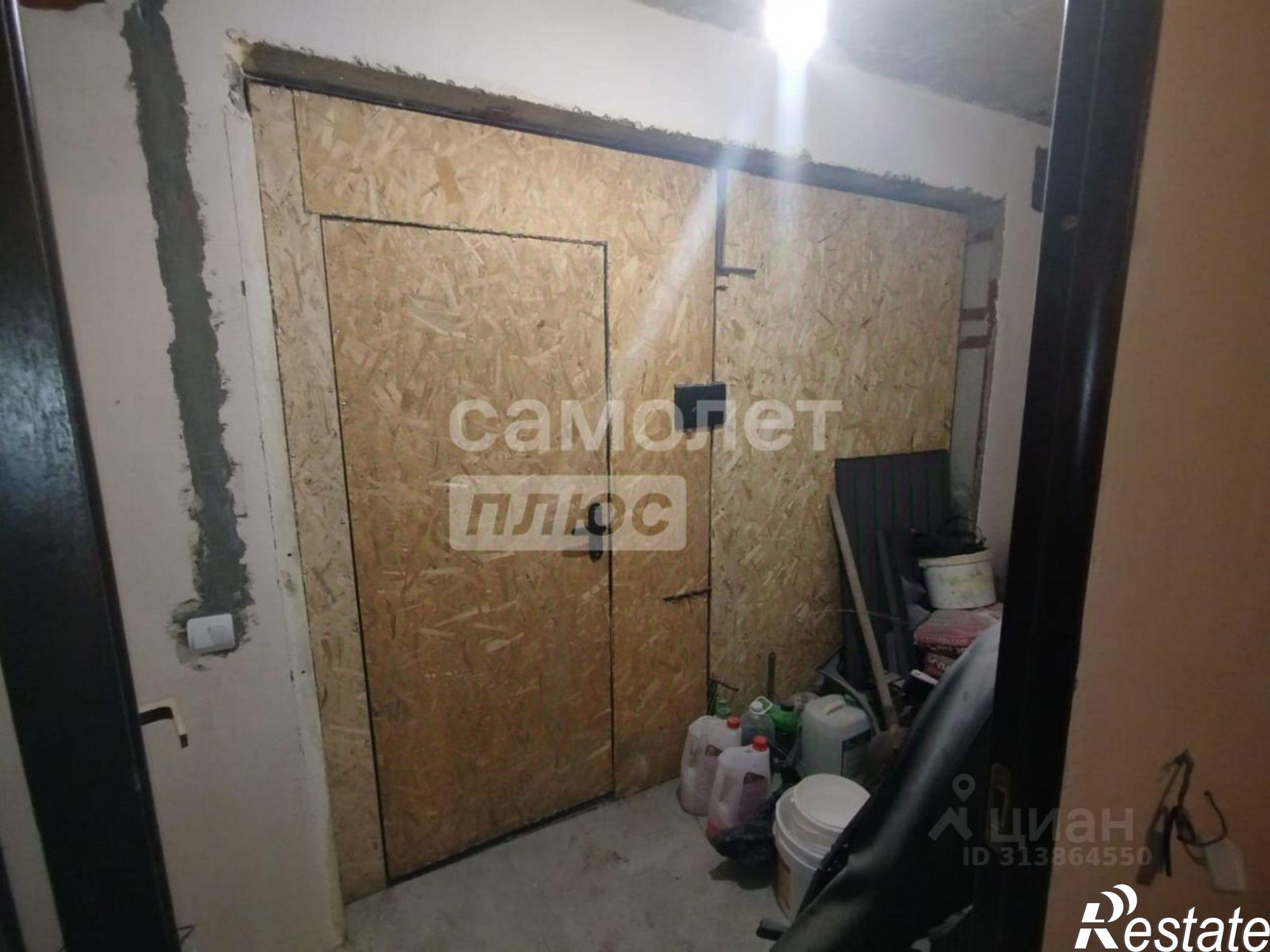 Купить гараж, место в паркинге за 2 500 020 рублей на Звёздная улица, 32