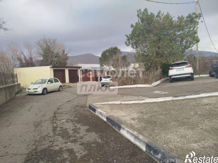 Гараж/парковка Звёздная улица, 32,  д. 32