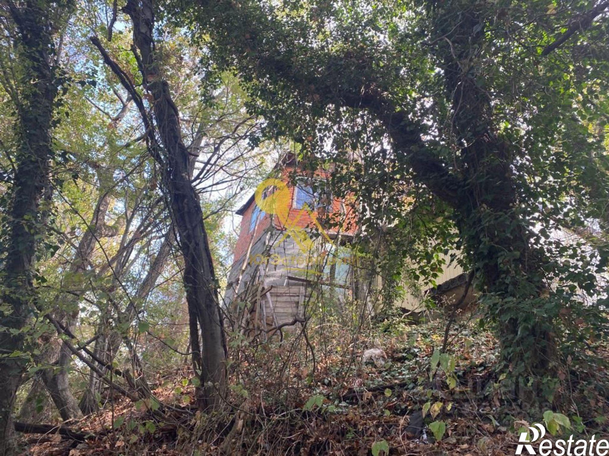 Купить гараж, место в паркинге за 2 283 240 рублей на ул Звездная, 35