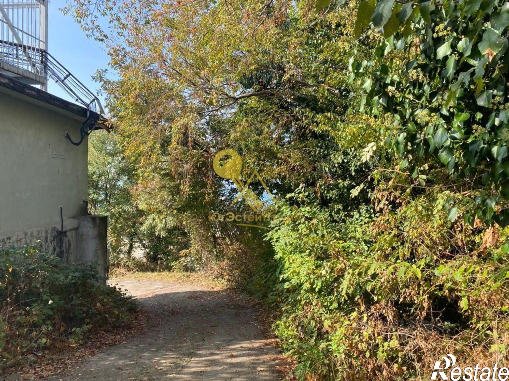 Купить гараж, место в паркинге за 2 283 240 рублей на ул Звездная, 35