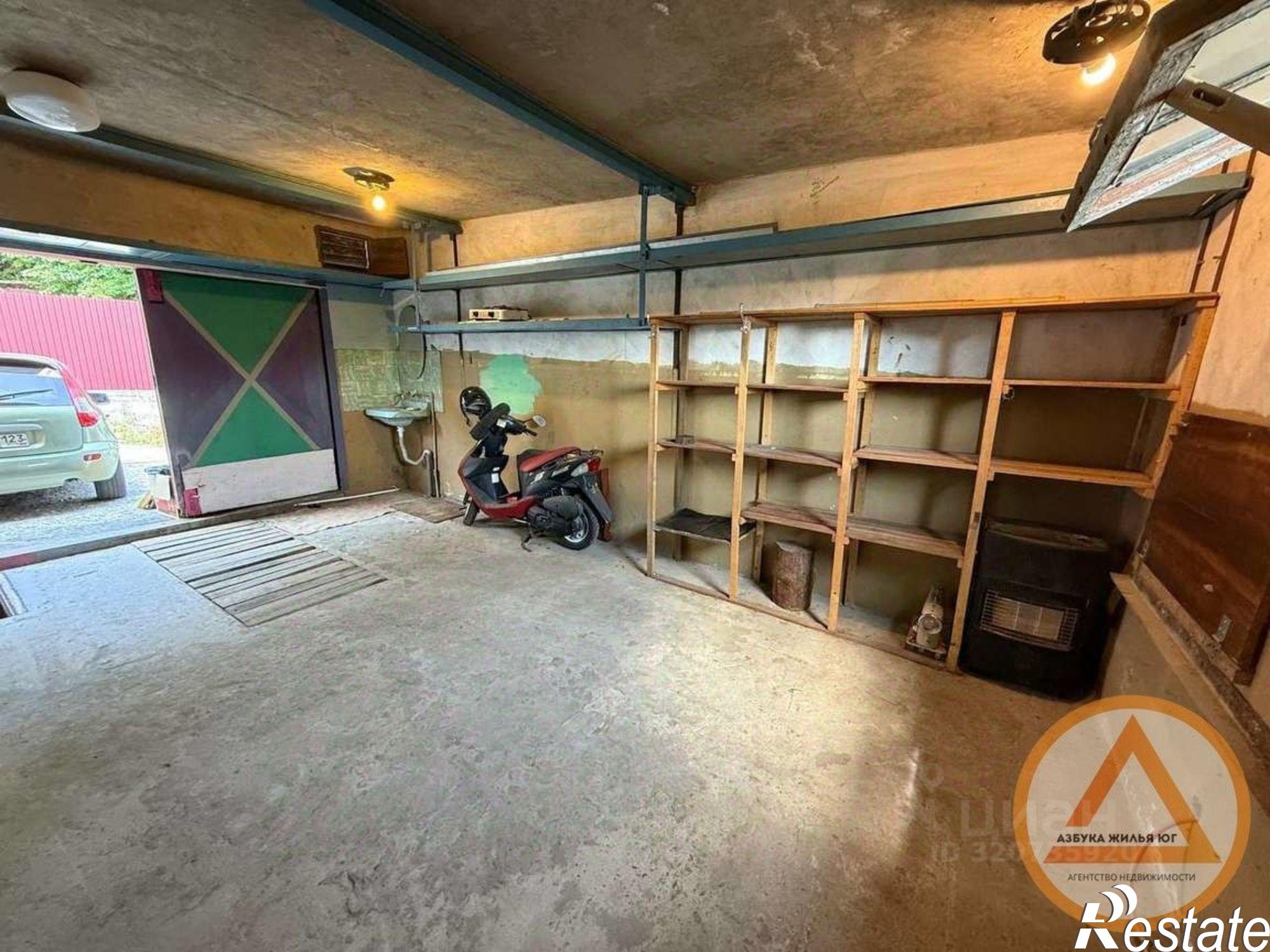 Купить гараж, место в паркинге за 3 500 000 рублей на Кадошская улица, 7