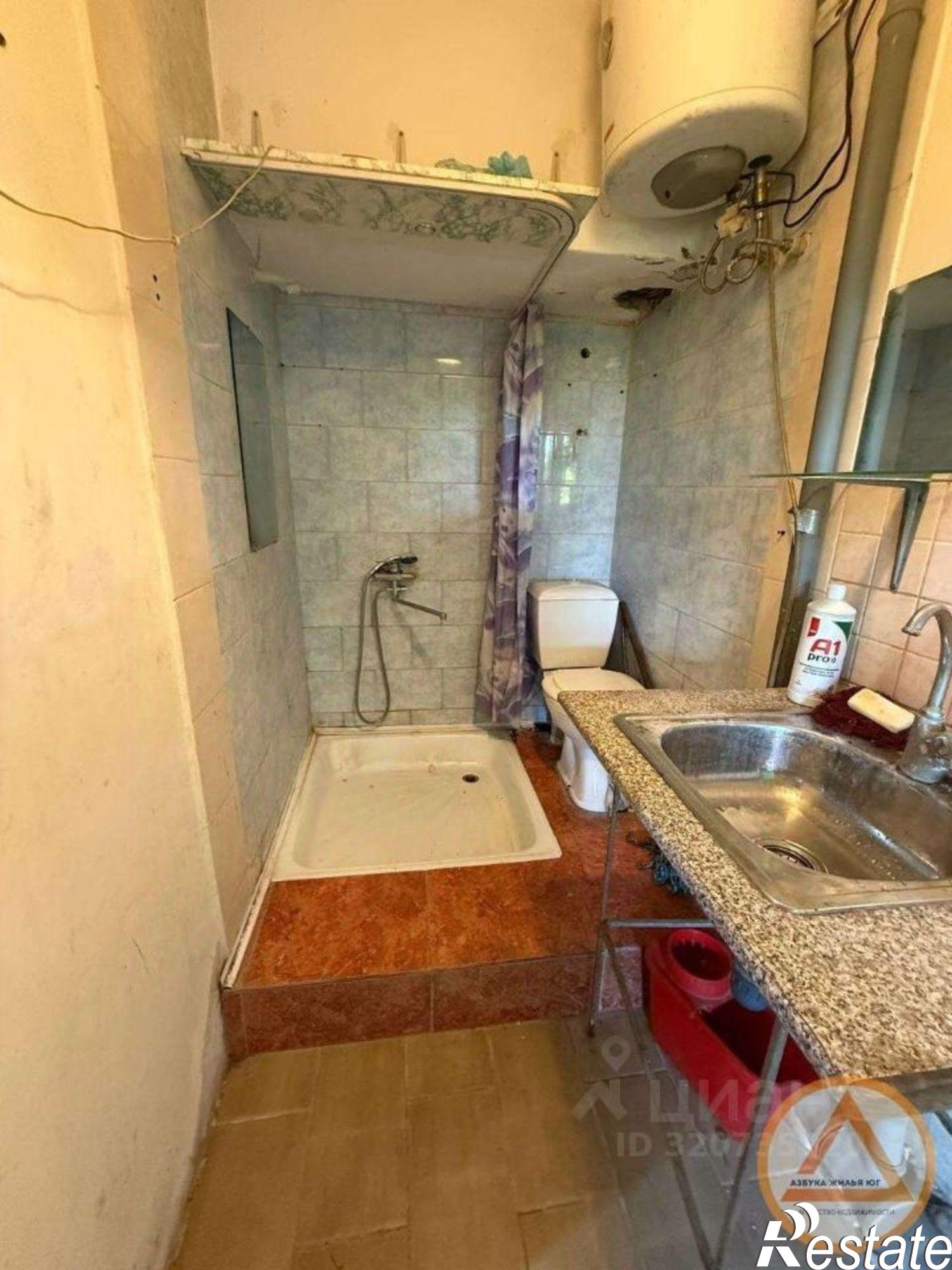 Купить гараж, место в паркинге за 3 500 000 рублей на Кадошская улица, 7