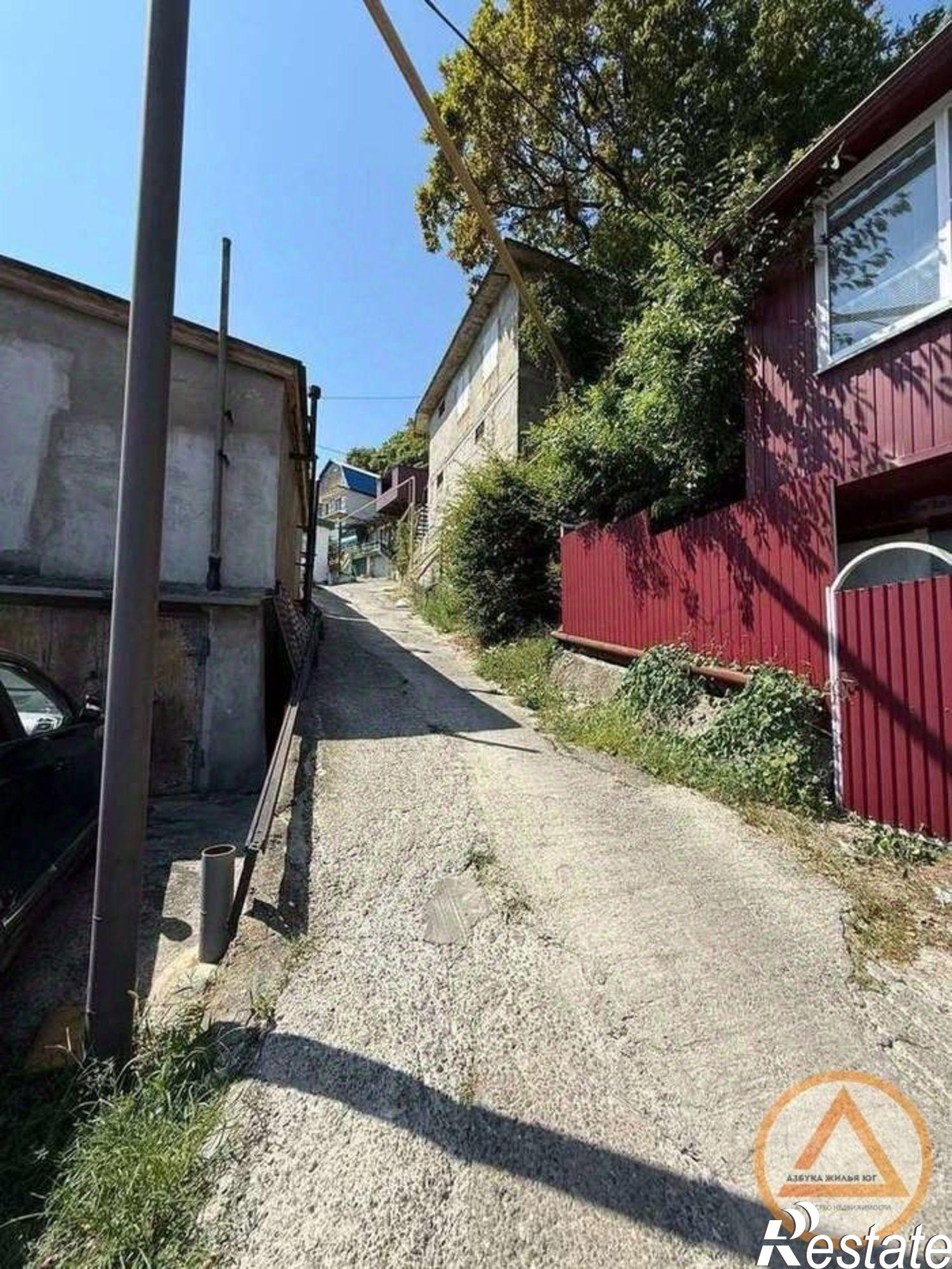 Купить гараж, место в паркинге за 3 500 000 рублей на Кадошская улица, 7