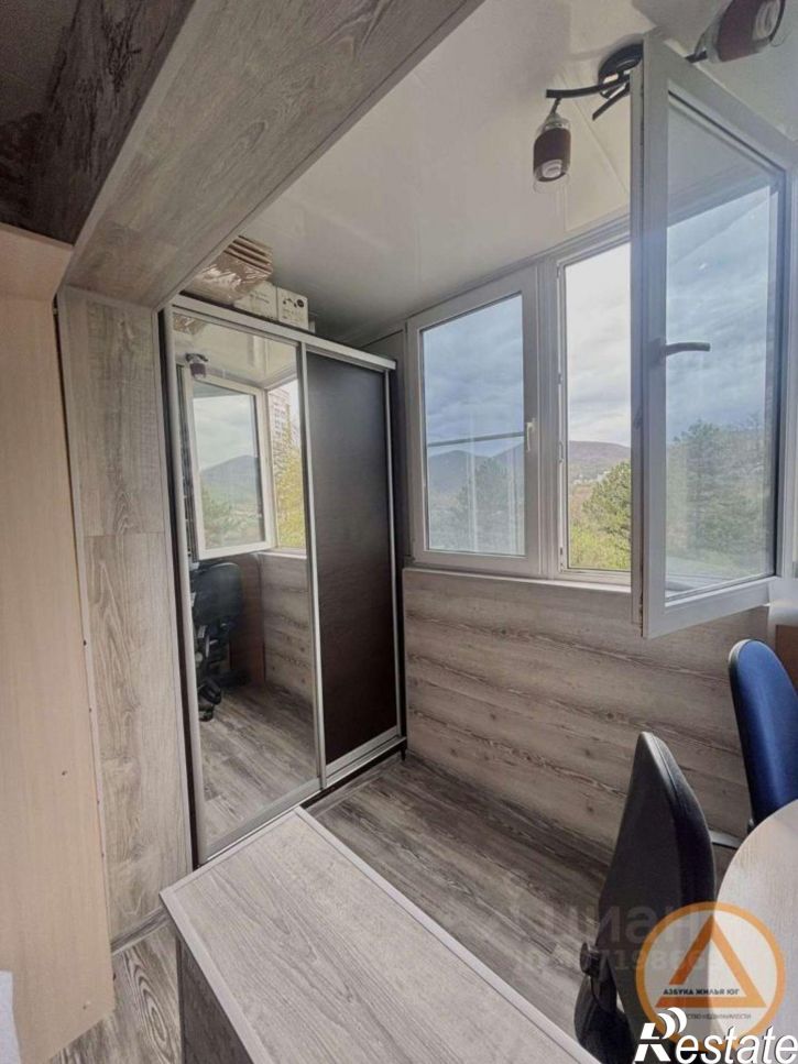 2-комн квартира ул Звездная, 35,  д. 35