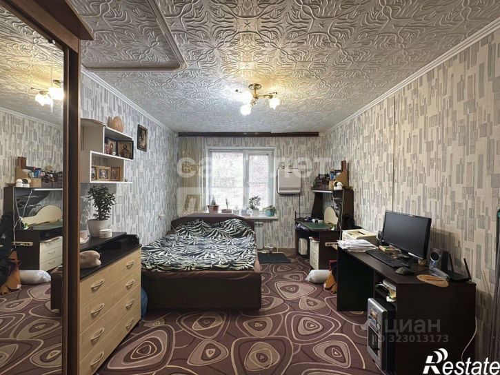 2-комн квартира улица Кириченко, 8,  д. 8