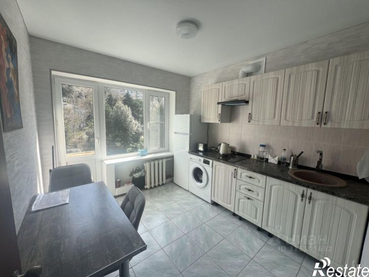 1-комн квартира Армавирская улица, 8,  д. 8