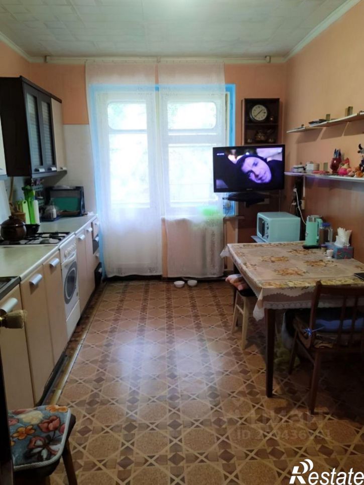 3-комн квартира улица Кириченко, 8,  д. 8