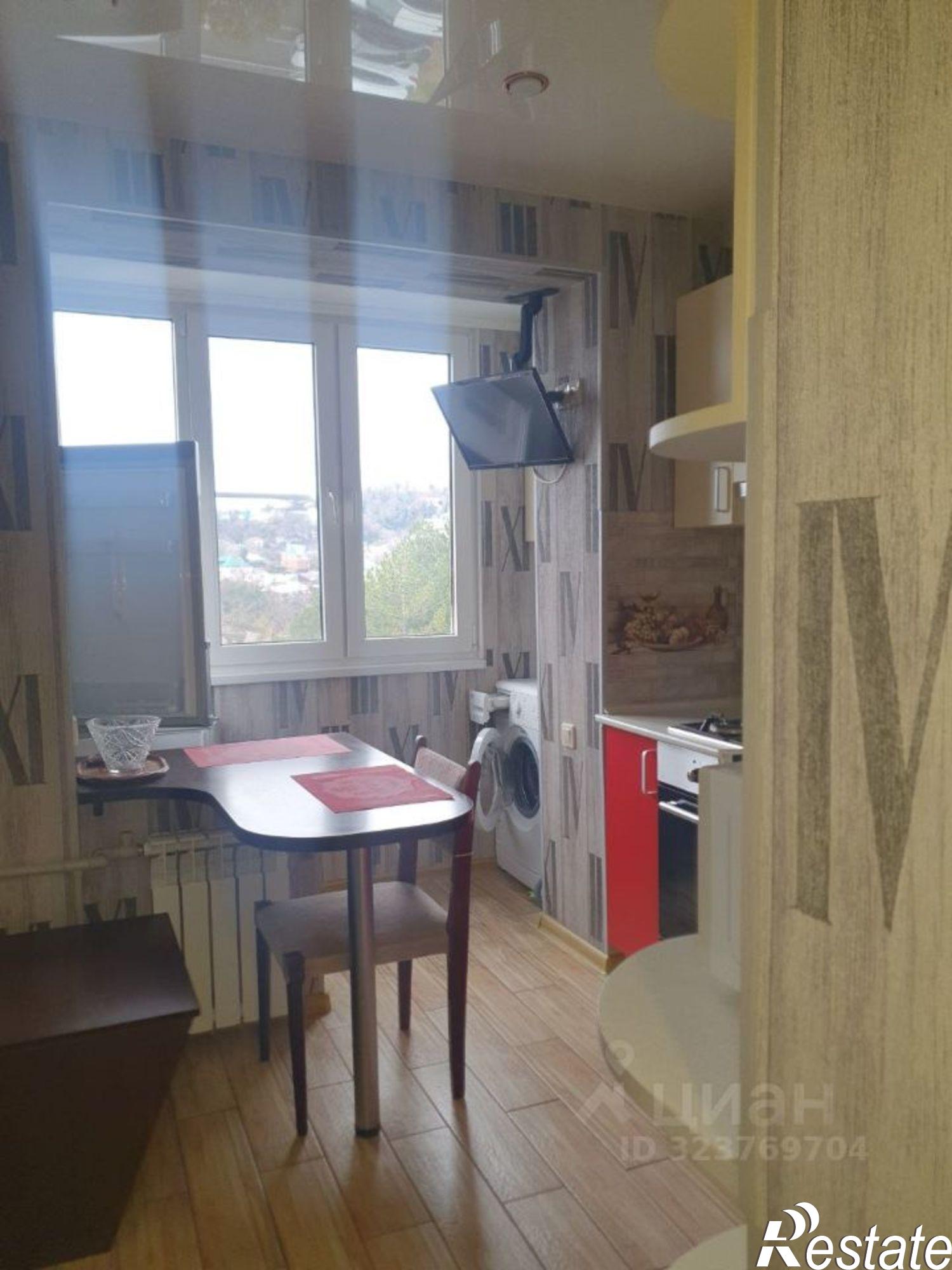 Сдать квартиру за 27 000 рублей на улица Свободы, 14А