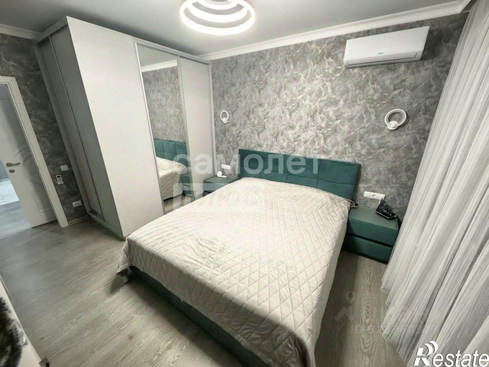 Купить квартиру за 15 500 000 рублей на улица Портовиков, 39/1