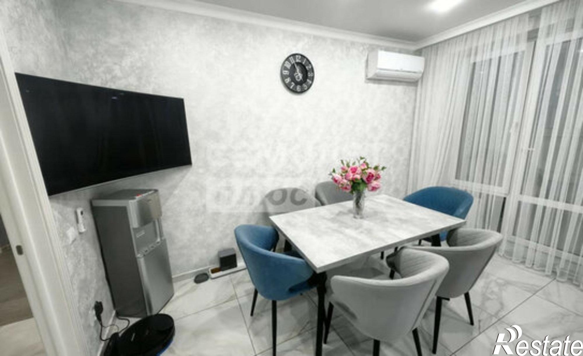 Купить квартиру за 15 500 000 рублей на улица Портовиков, 39/4