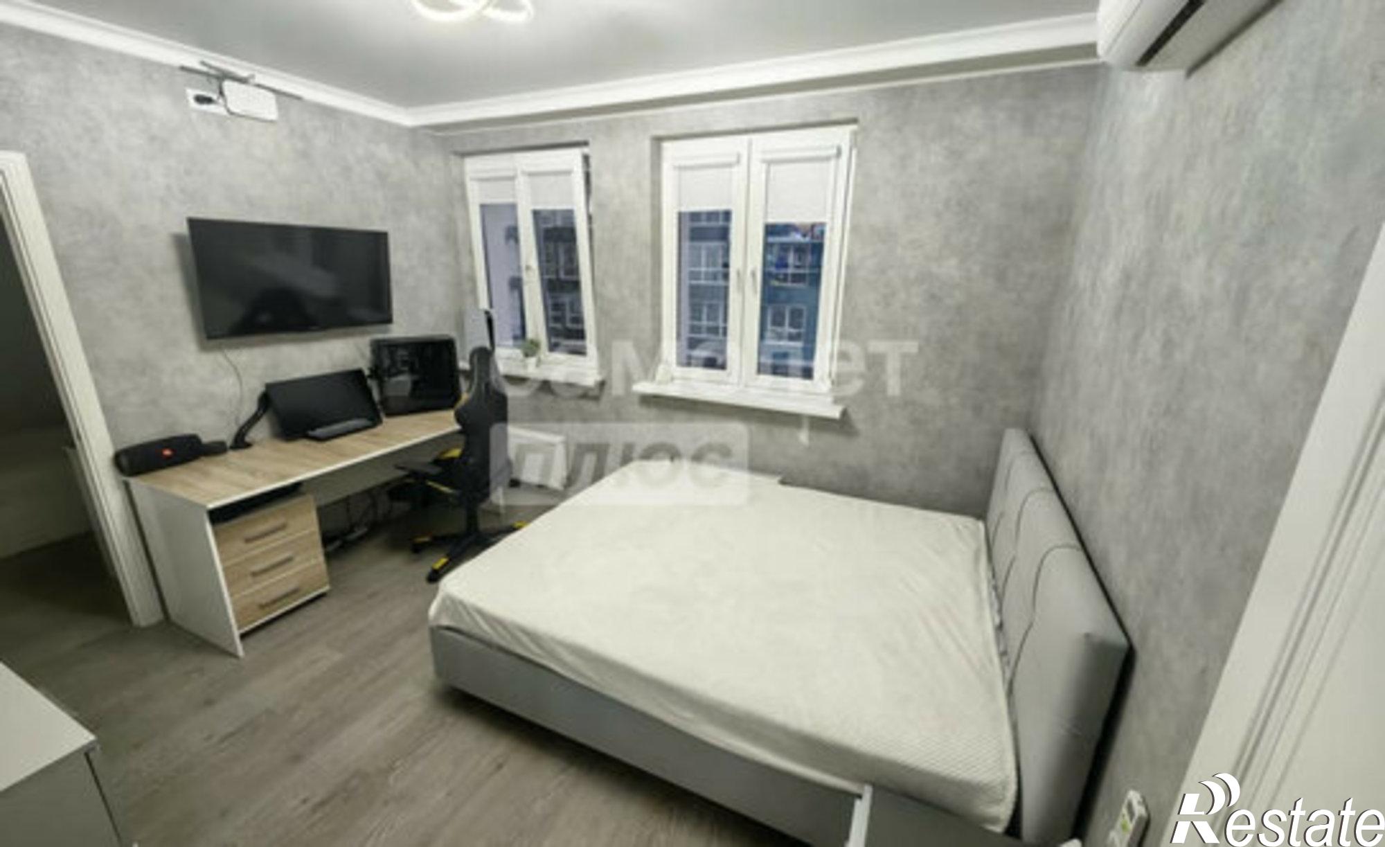 Купить квартиру за 15 500 000 рублей на улица Портовиков, 39/4