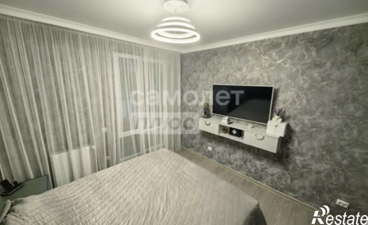 3-комн квартира улица Портовиков, 39/4,  д. 39/4