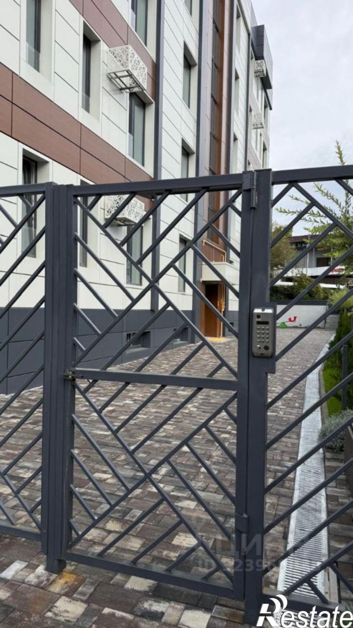 2-комн квартира улица Клары Цеткин, 28,  д. 28