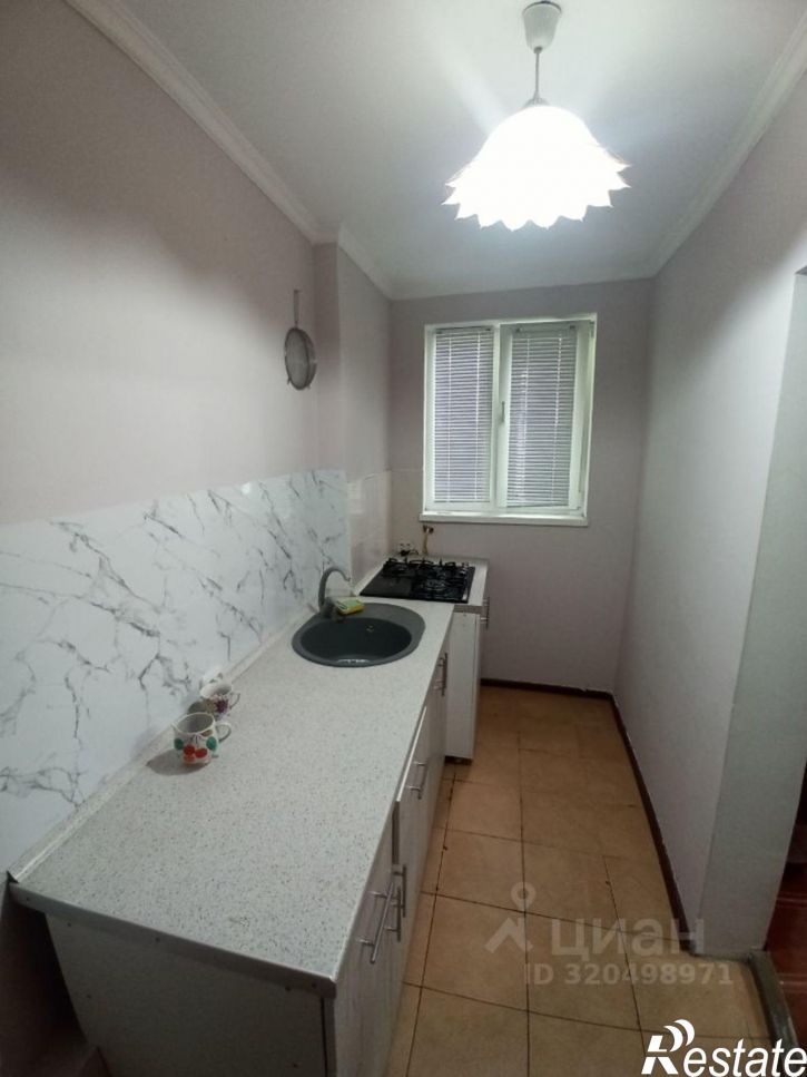 2-комн квартира улица Клары Цеткин, 35,  д. 35