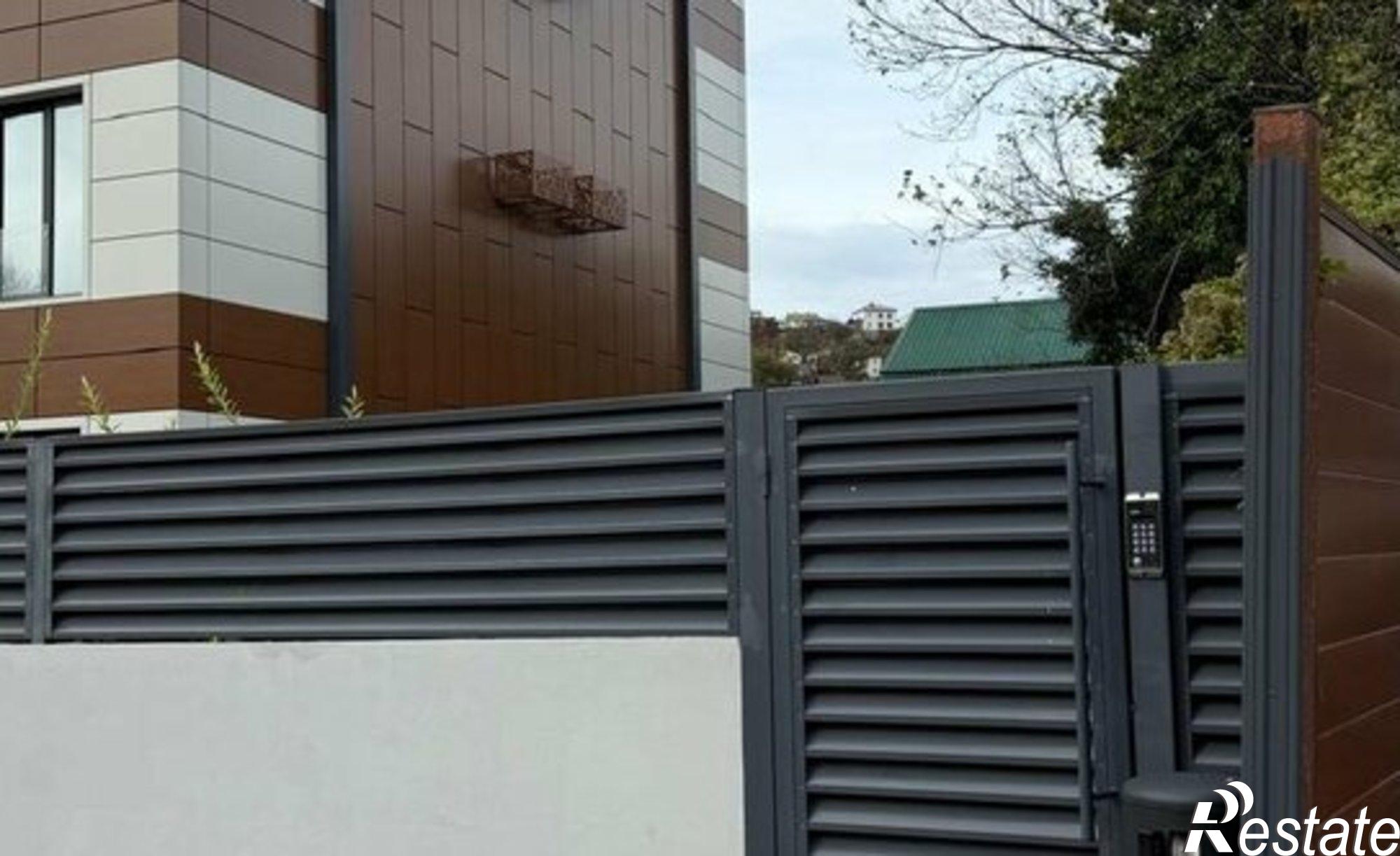 Купить квартиру за 6 460 000 рублей на улица Клары Цеткин, 28