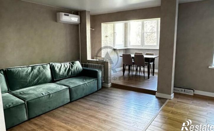 2-комн квартира улица Богдана Хмельницкого, 4,  д. 4