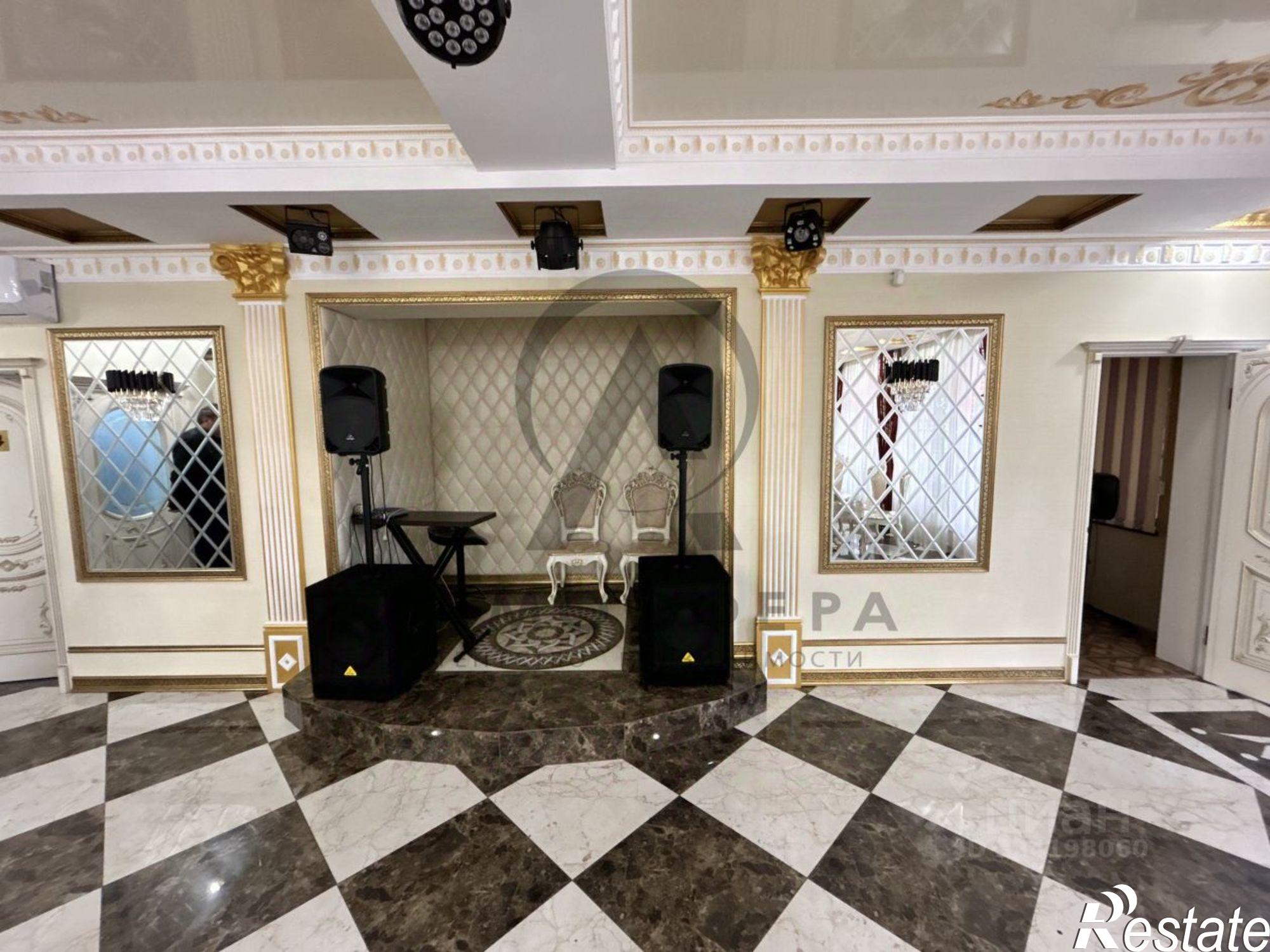 Купить ОСЗ, отдельно стоящее здание за 35 000 100 рублей на Туапсинский район, Туапсе г.