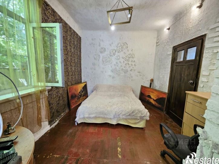 2-комн квартира улица Красина, 3/1,  д. 3/1