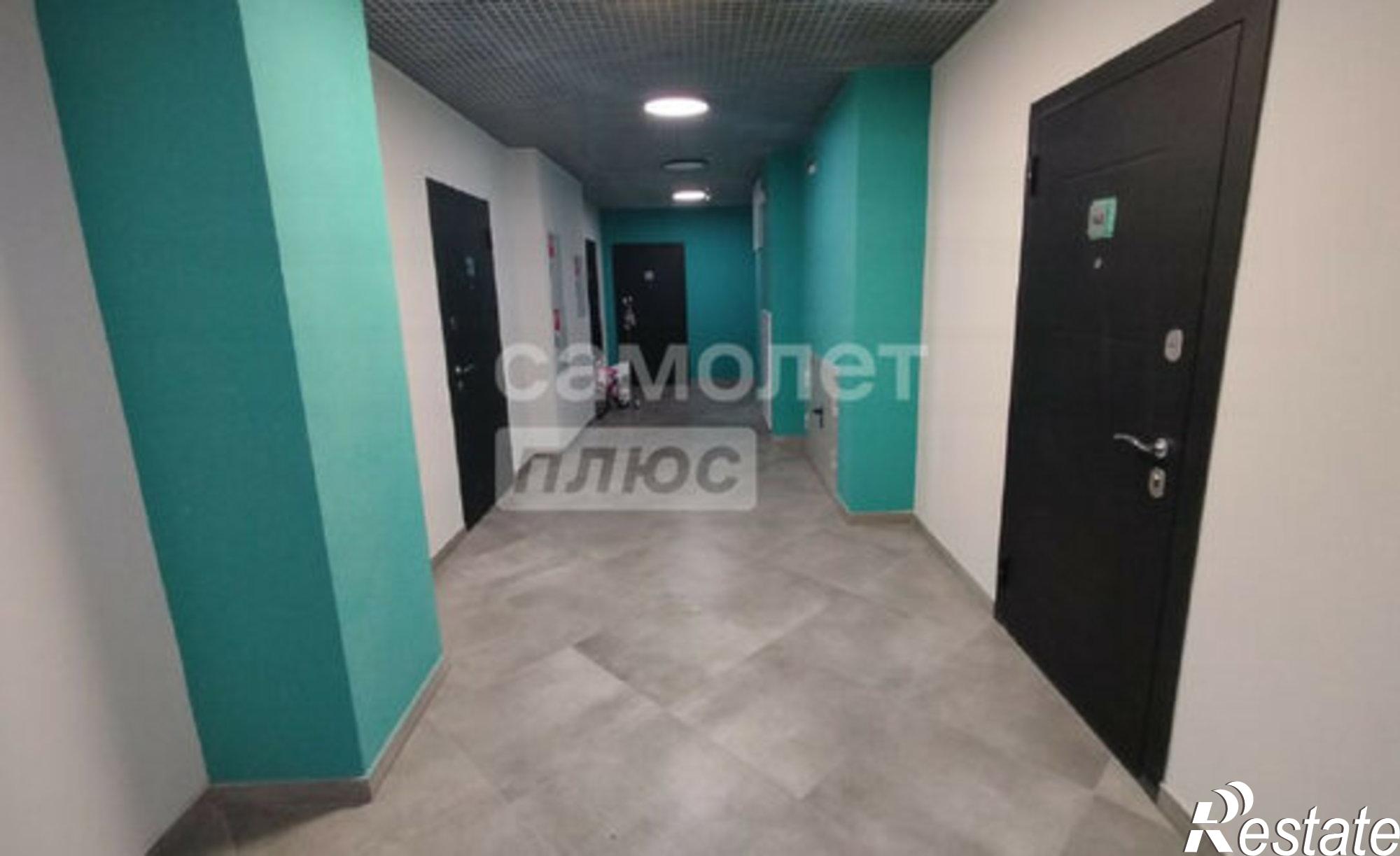 Купить квартиру за 7 700 000 рублей на улица Портовиков, 39/4