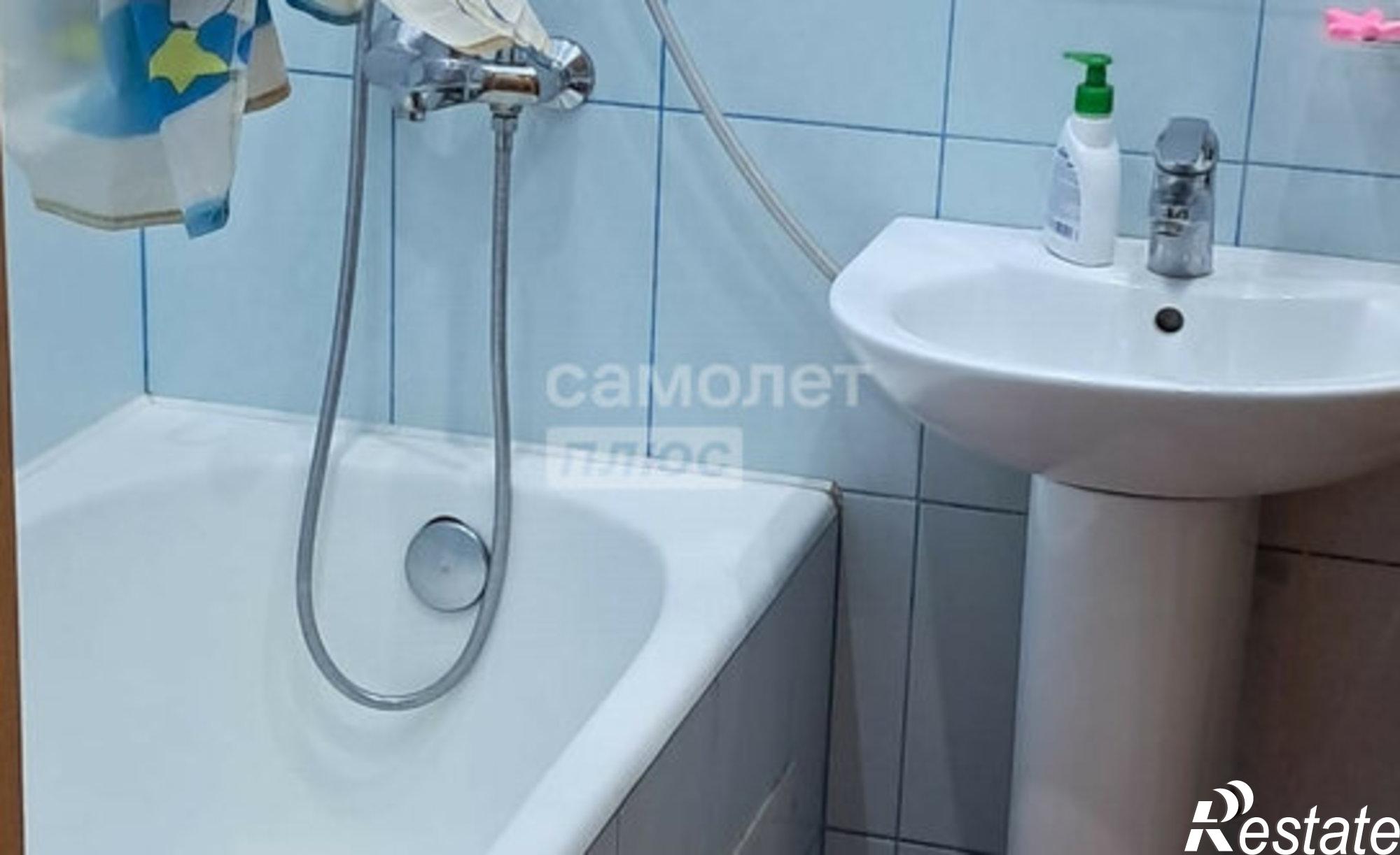 Купить квартиру за 10 000 000 рублей на Деповская улица, 21А