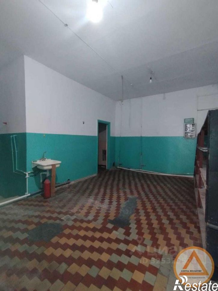 Торговое помещение ул Свободы, 14А,  д. 14А