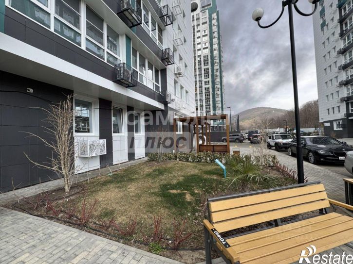 2-комн квартира улица Портовиков, 39/1,  д. 39/1