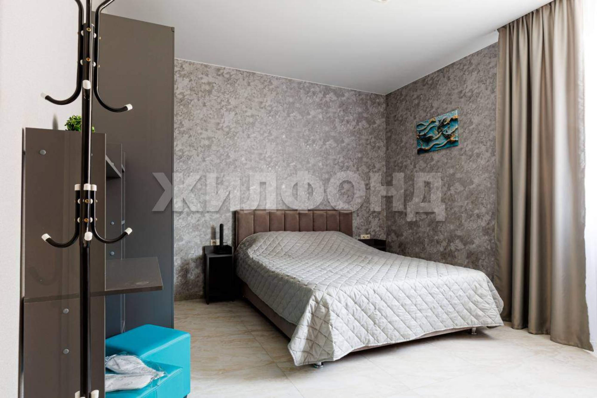 Купить дачу, дом, коттедж за 32 000 000 рублей на Мира улица