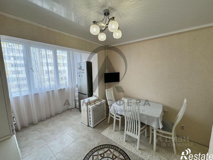 2-комн квартира Звёздная улица, 35,  д. 35