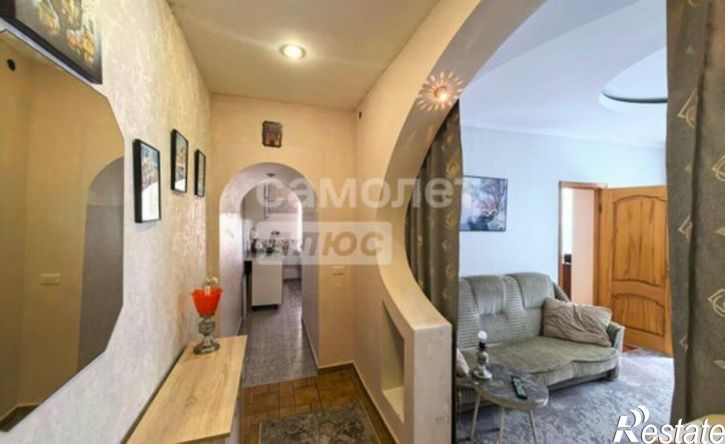 2-комн квартира улица Полетаева, 15,  д. 15