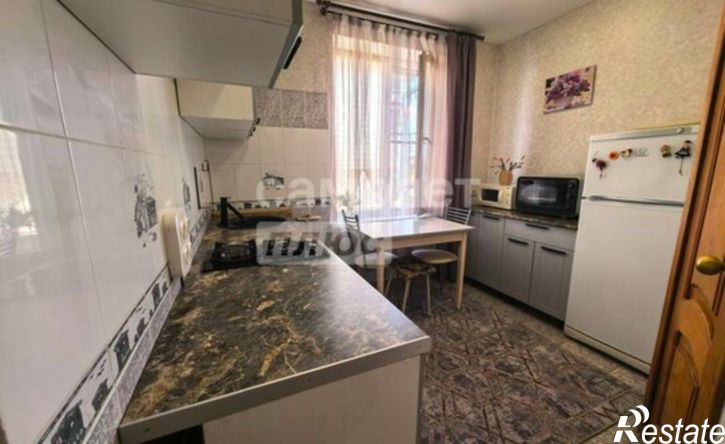 2-комн квартира улица Полетаева, 15,  д. 15