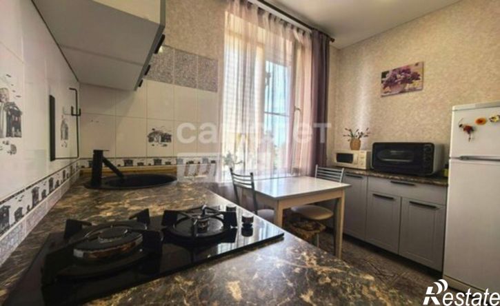 2-комн квартира улица Полетаева, 15,  д. 15