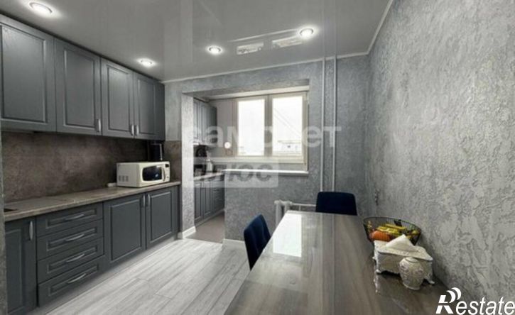 2-комн квартира Звёздная улица, 37,  д. 37