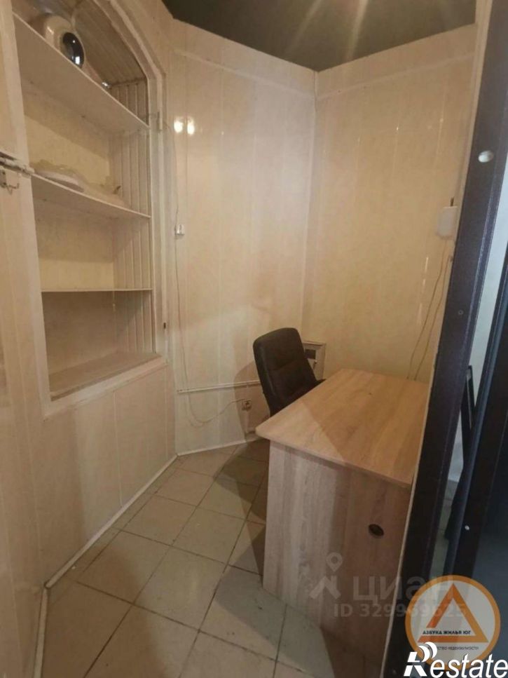 Отдельное здание улица Гагарина, 10А,  д. 10А