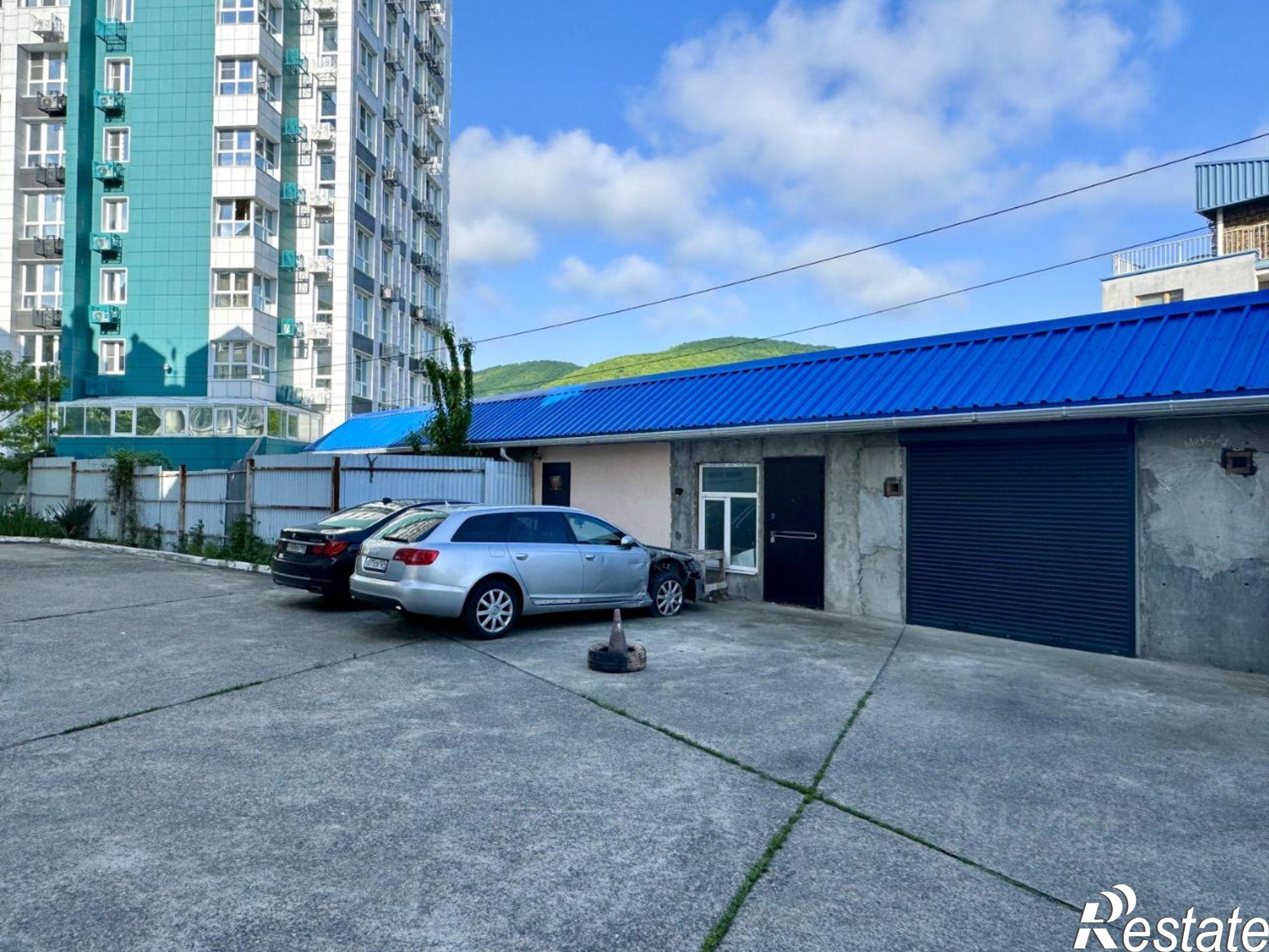 Купить гараж, место в паркинге за 2 764 940 рублей на ул Портовиков, 21