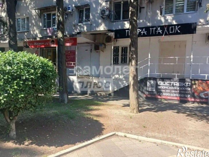 Торговое помещение улица Галины Петровой, 11,  д. 11