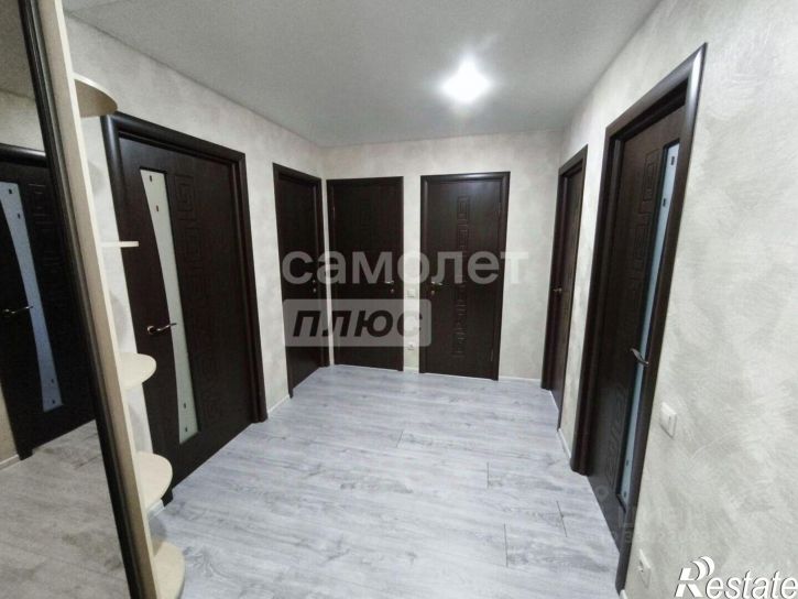 3-комн квартира Ленинградская улица, 12,  д. 12