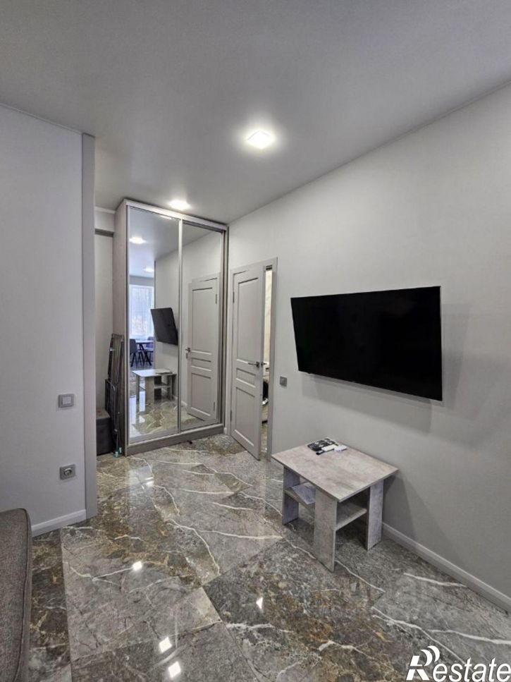2-комн квартира улица Калараша, 83,  д. 83