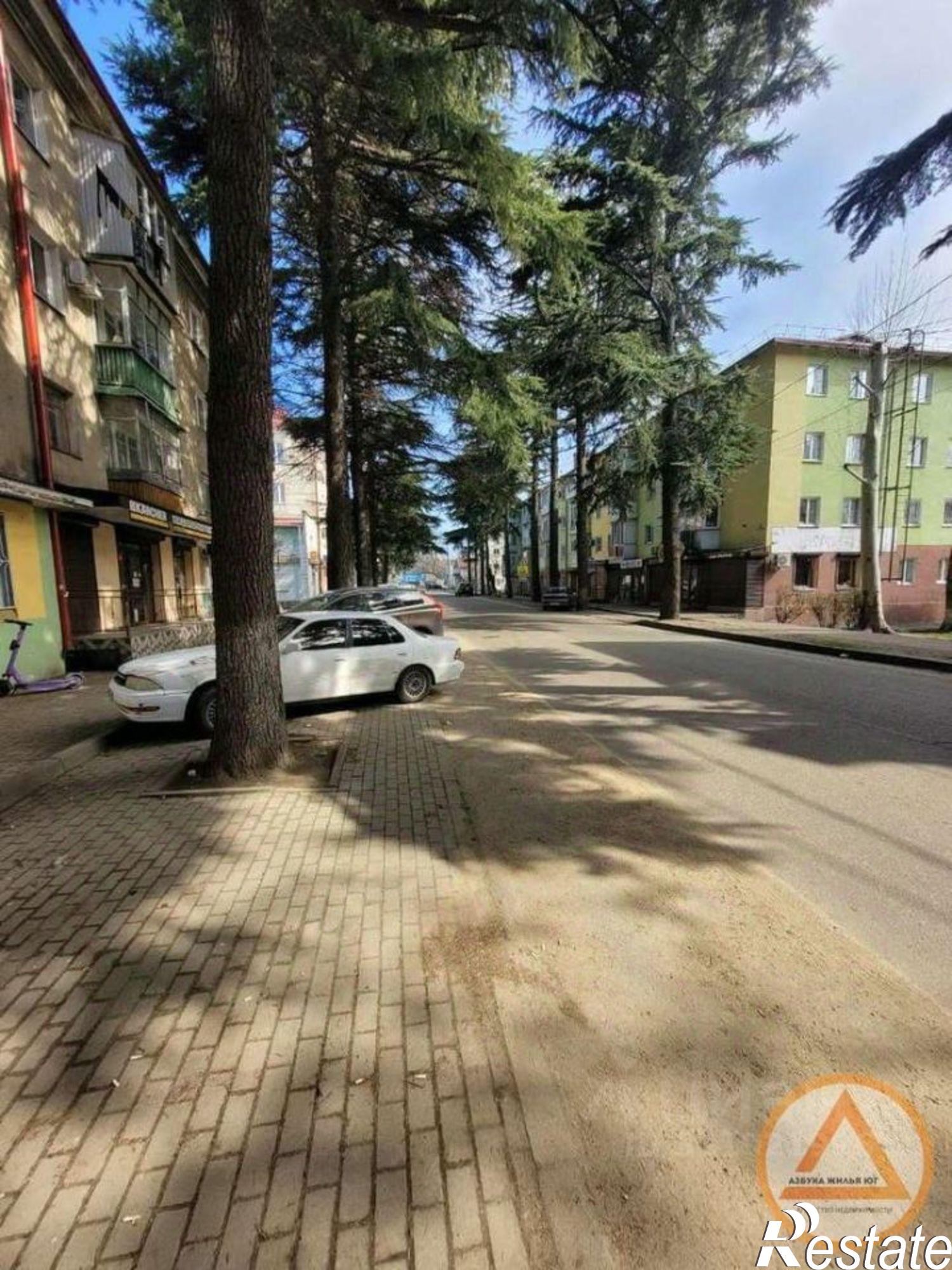 Сдать торговое помещение за 50 001 рублей на ул Маршала Жукова, 16